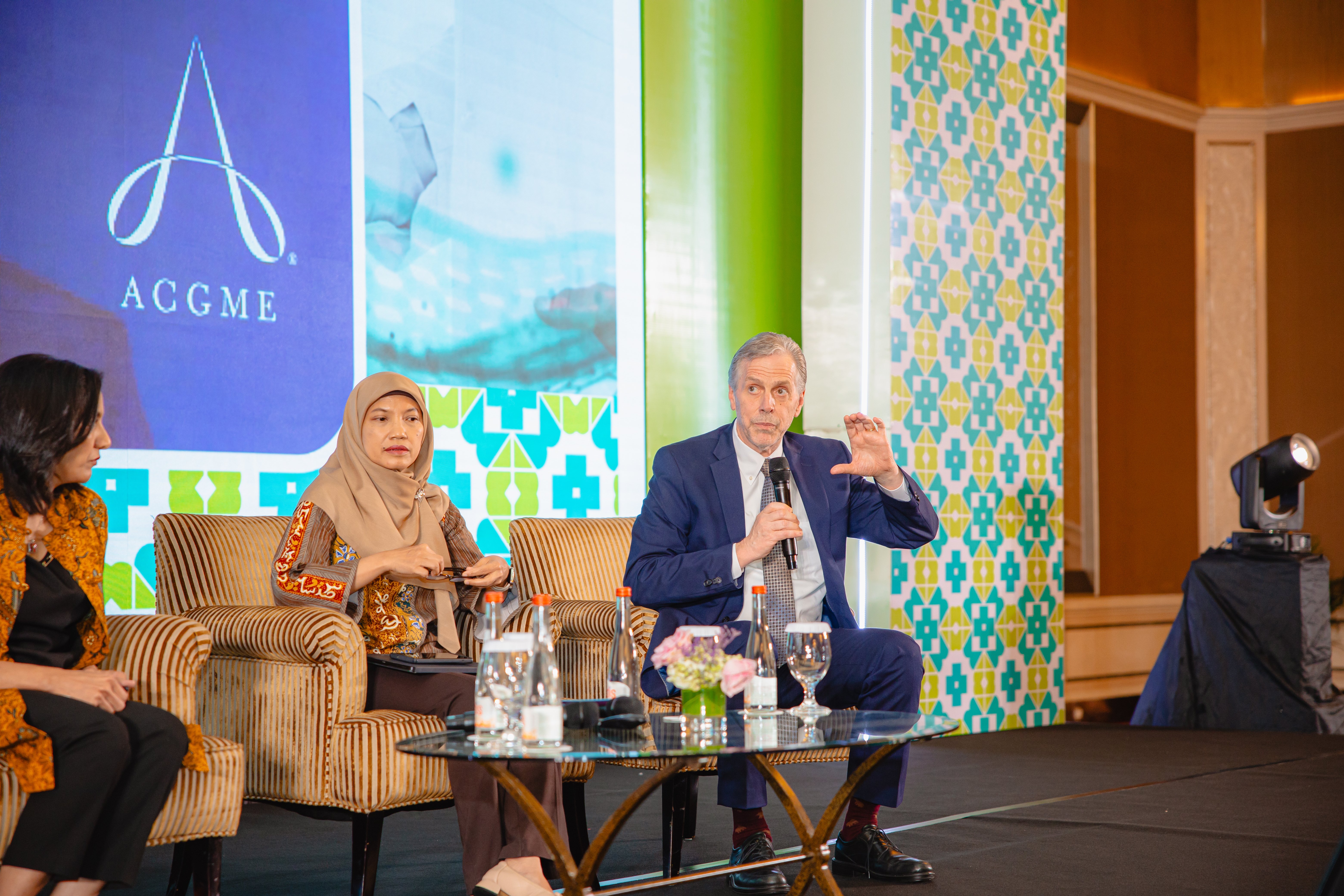 ACGME Chief of Staff Dr. Timothy P. Brigham speaks at a roundtable (photo courtesy of the Indonesia Ministry of Health)